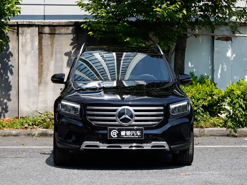 Mercedes-Benz Mercedes-Benz GLB 220 Dynamic 2024 - thumbnail 2
