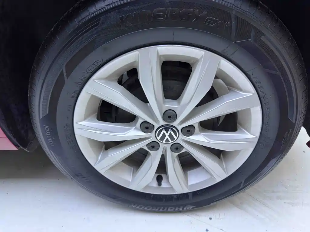 Volkswagen Volkswagen Polo Plus 2023 Facelift 1.5L Automatic Colorful Tech Edition 2023 - thumbnail 12