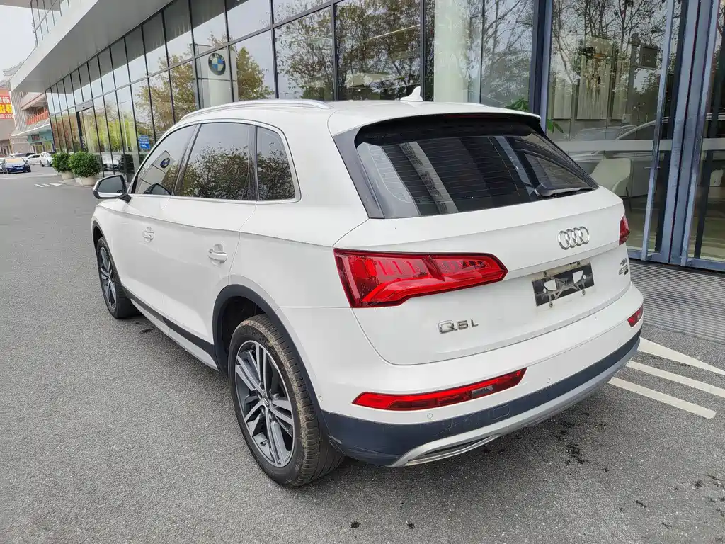 Audi Audi Q5L 2020 45 TFSI Premium Elegance 2020 - thumbnail 2