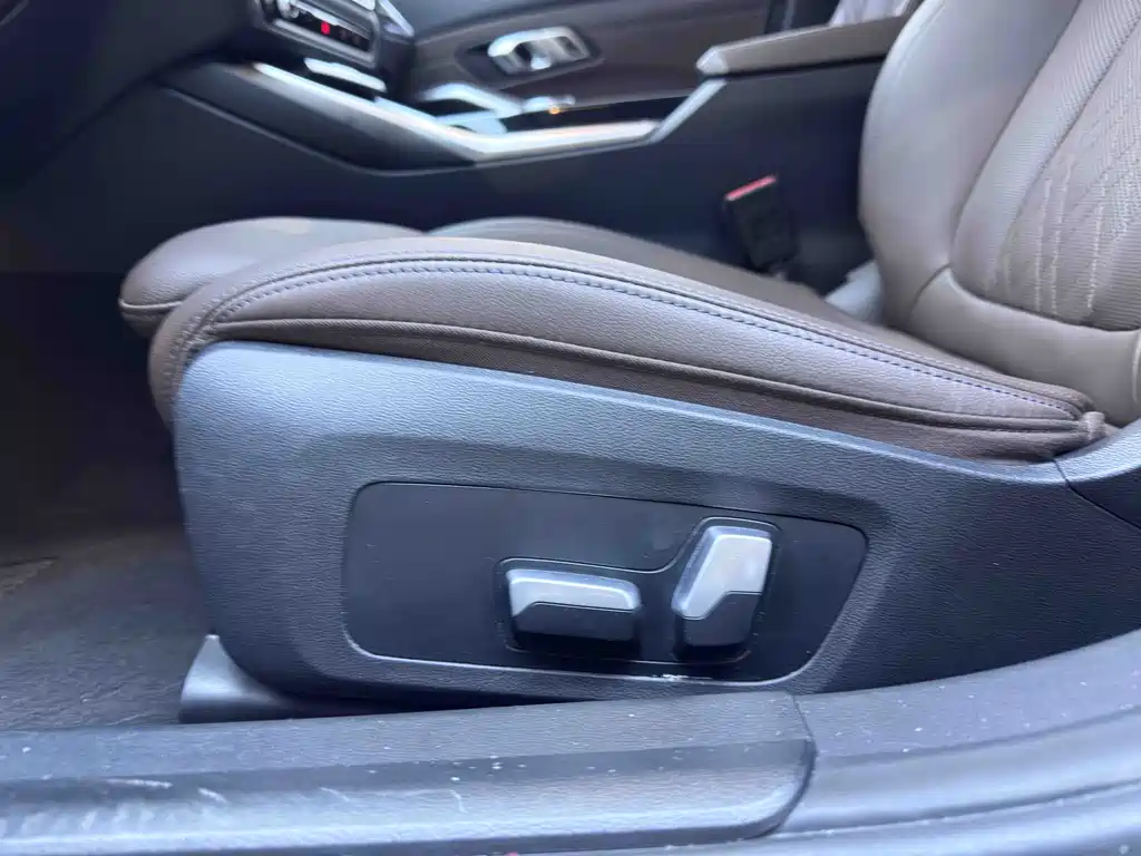 BMW BMW 3 Series 2023 320Li M Sport Package 2023 - thumbnail 16