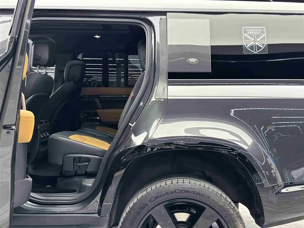 Land Rover Land Rover Defender 130 3.0T P400 X 2023 - thumbnail 7