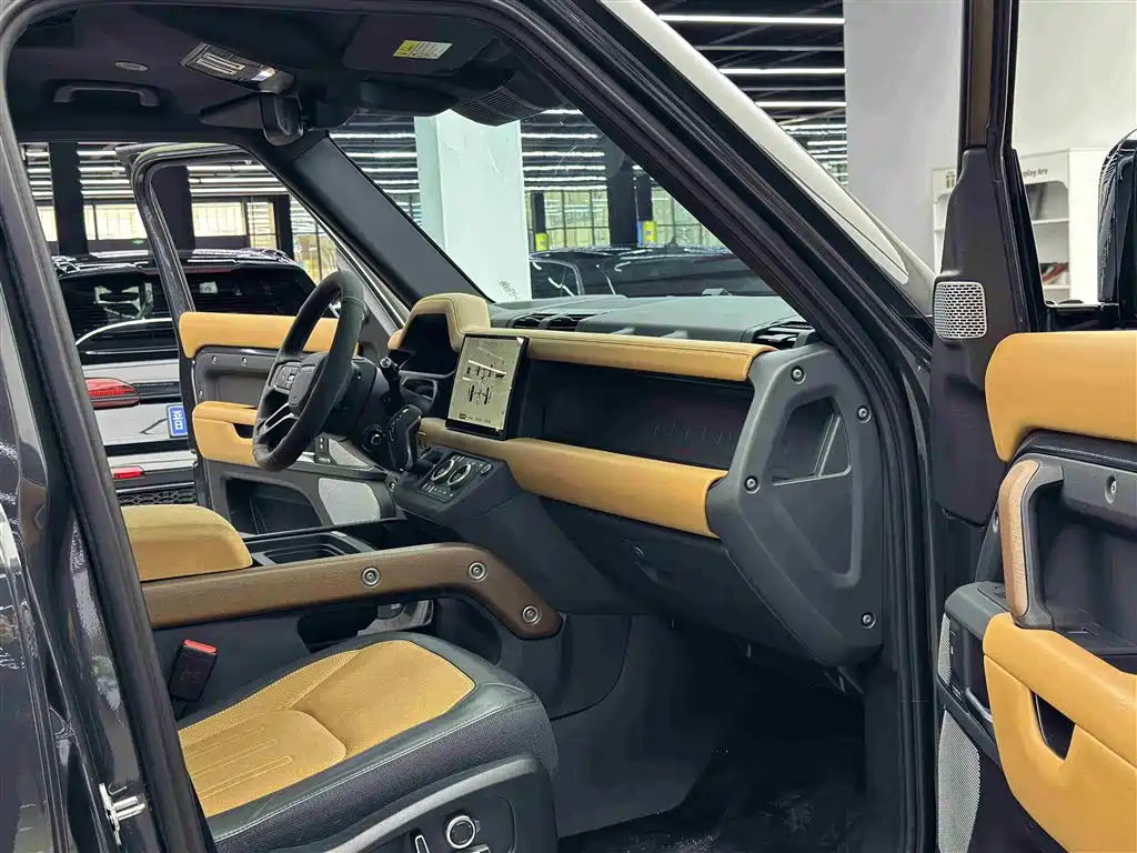 Land Rover Land Rover Defender 130 3.0T P400 X 2023 - thumbnail 8