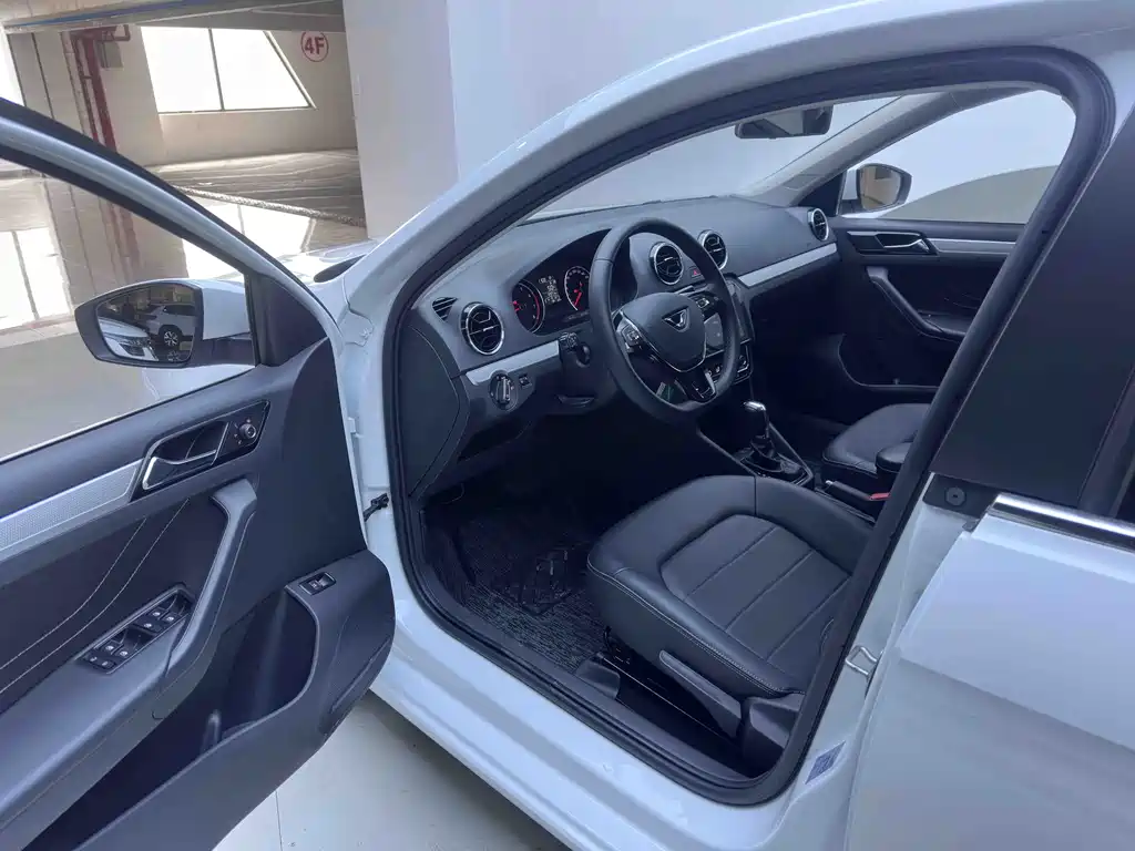 Jetta Jetta VA3 2021 1.5L Automatic Glory Edition 2023 - thumbnail 9