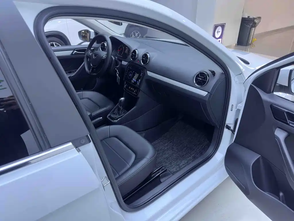Jetta Jetta VA3 2021 1.5L Automatic Glory Edition 2023 - thumbnail 11