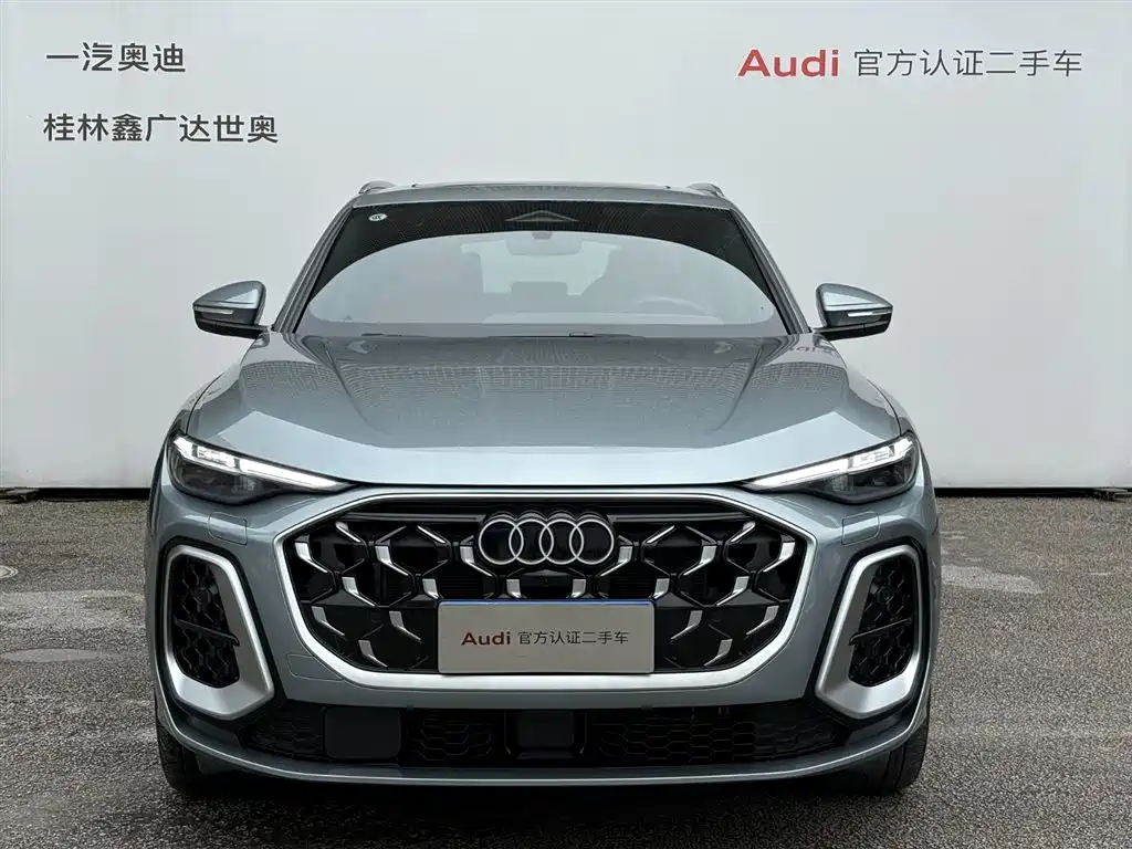 Audi Audi Q5L 2026 2.0T Million Users Exclusive Edition 2025 - thumbnail 2
