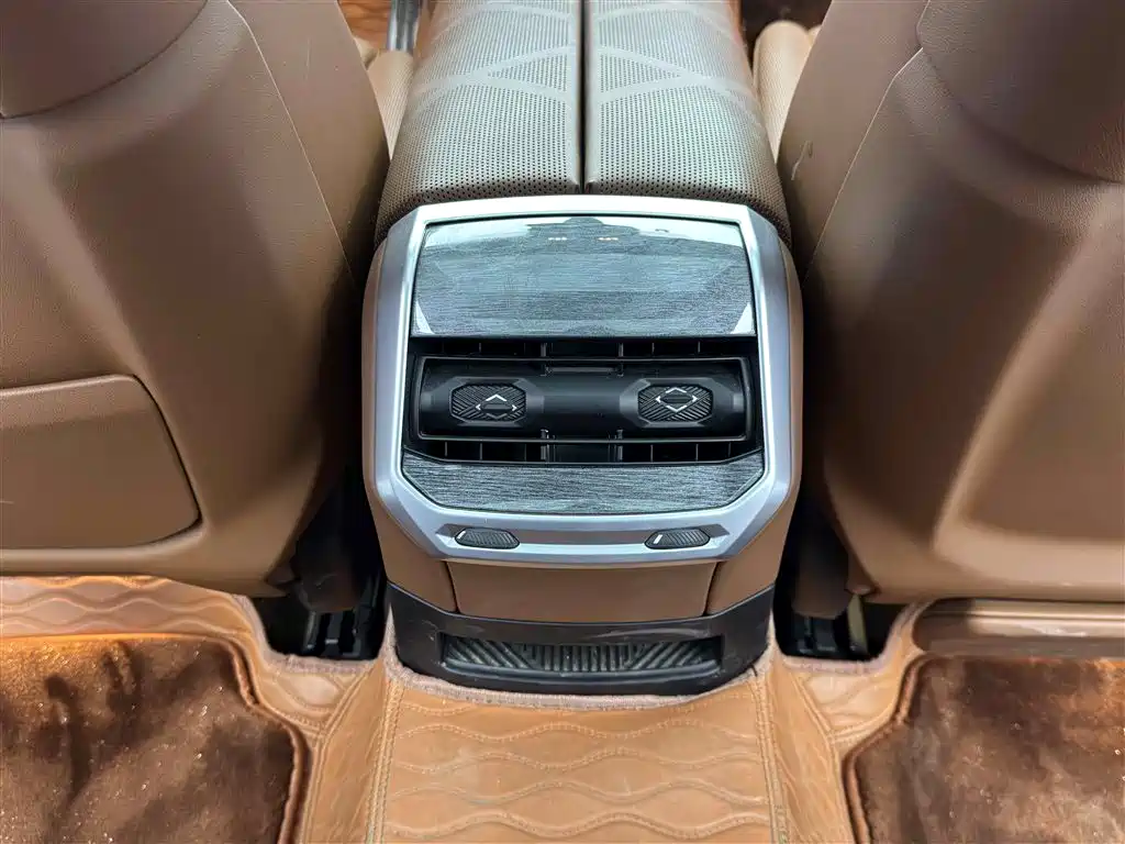 BMW BMW 7 Series 2023 Facelift 740Li Exclusive Edition M Sport Package 2023 - thumbnail 13
