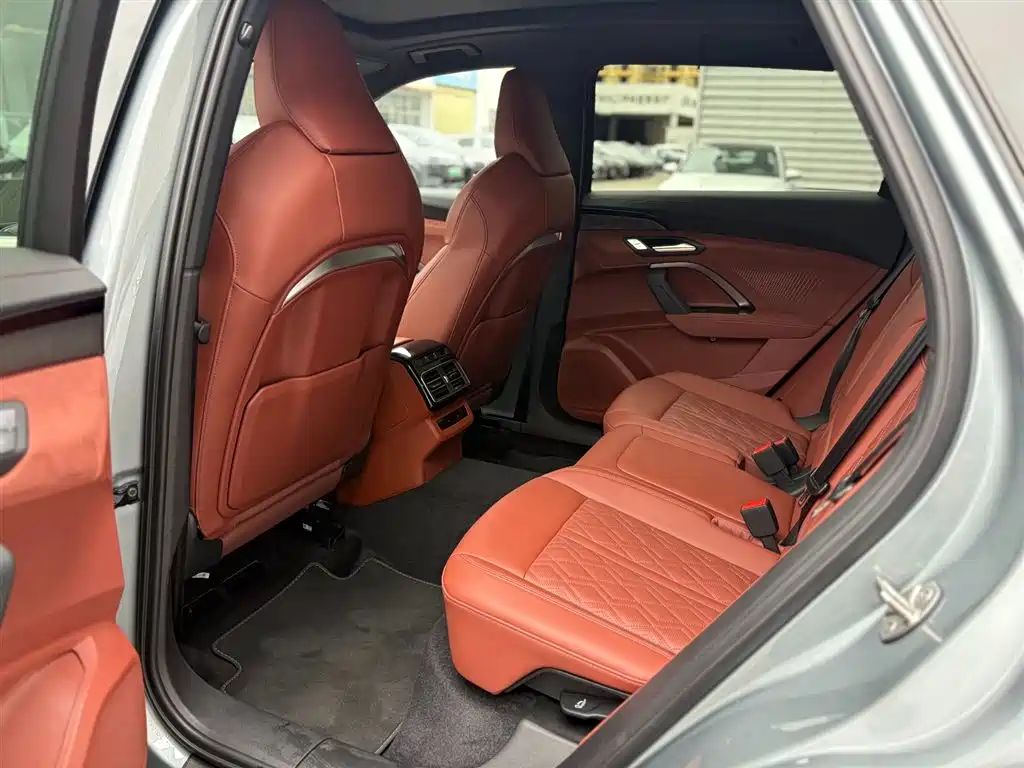 Audi Audi Q5L 2026 2.0T Million Users Exclusive Edition 2025 - thumbnail 8