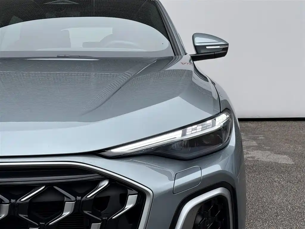 Audi Audi Q5L 2026 2.0T Million Users Exclusive Edition 2025 - thumbnail 10