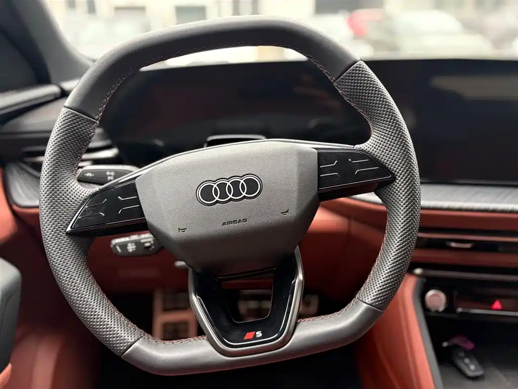 Audi Audi Q5L 2026 2.0T Million Users Exclusive Edition 2025 - thumbnail 17