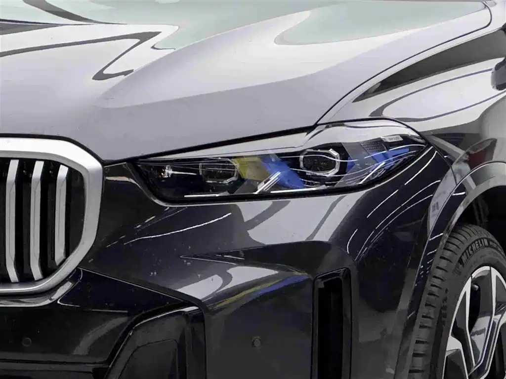 BMW BMW X5 2026 xDrive40Li M Sport Night Edition 2026 - thumbnail 3