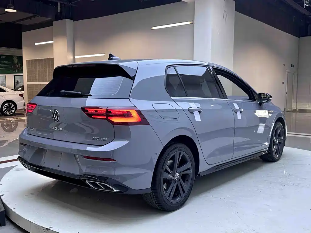 Volkswagen Golf 2021 280TSI DSG R-Line 2022 - thumbnail 7