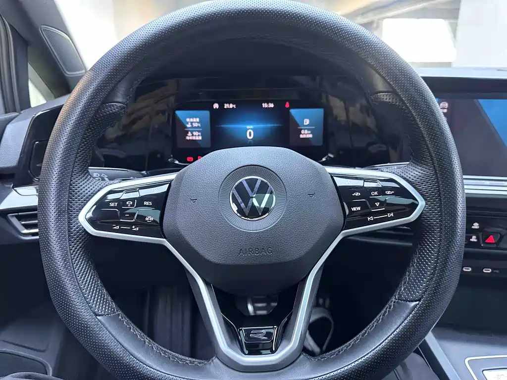Volkswagen Golf 2021 280TSI DSG R-Line 2022 - thumbnail 12