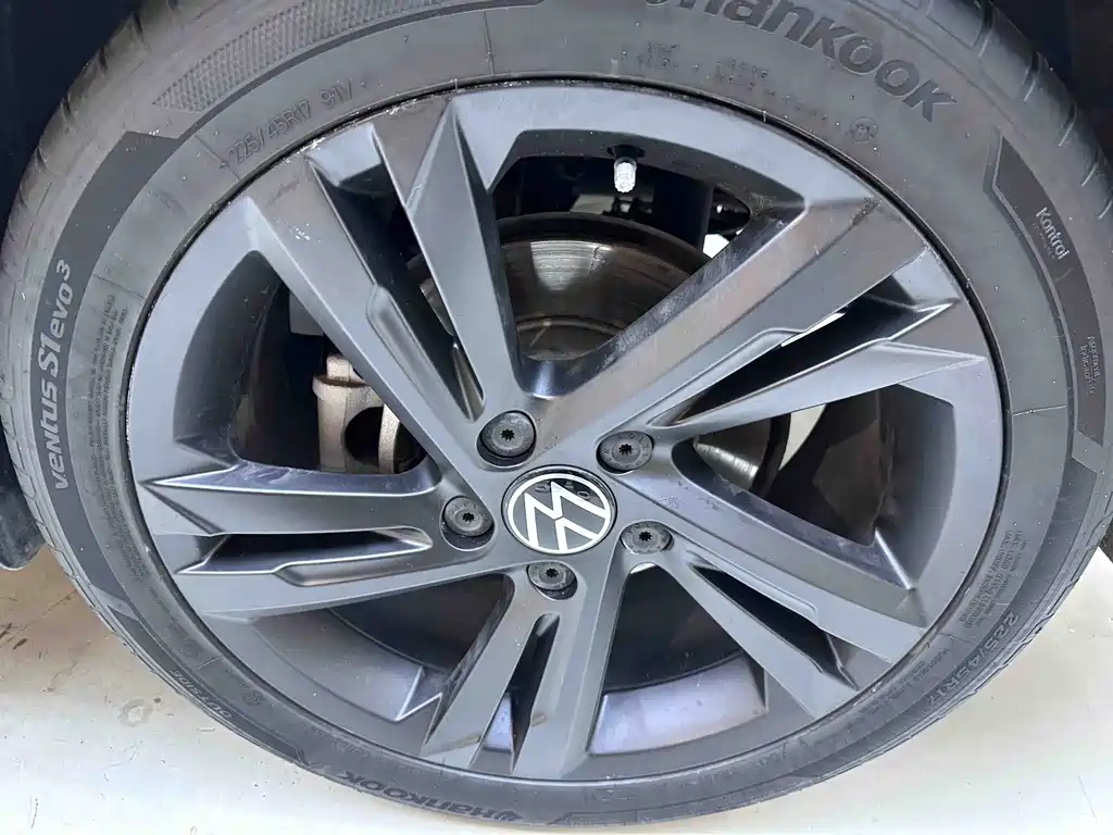 Volkswagen Golf 2021 280TSI DSG R-Line 2022 - thumbnail 23