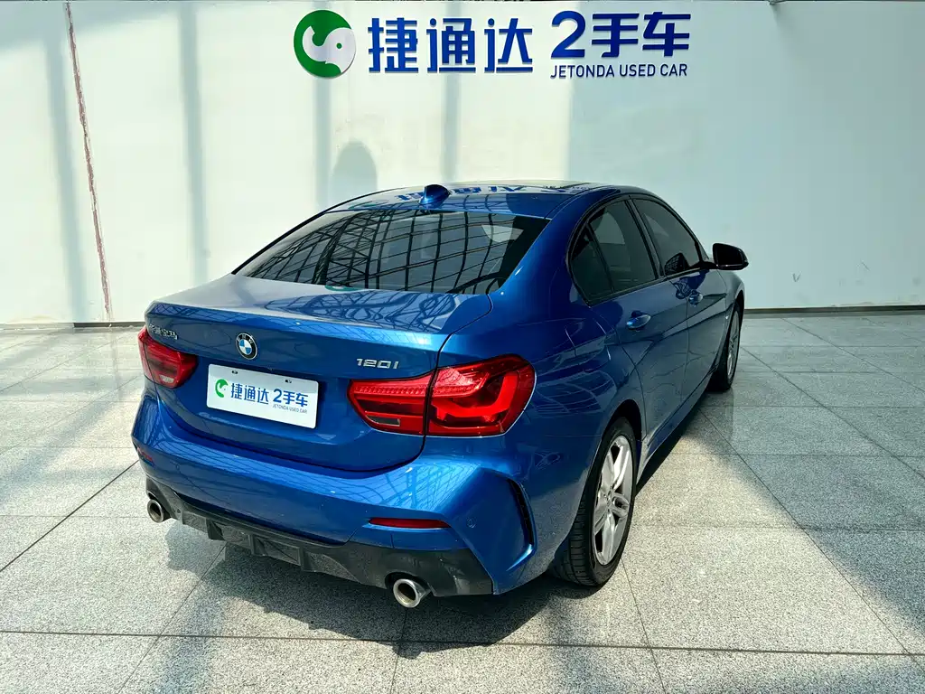 BMW BMW 1 Series 2020 120i M Sport Package 2020 - thumbnail 3