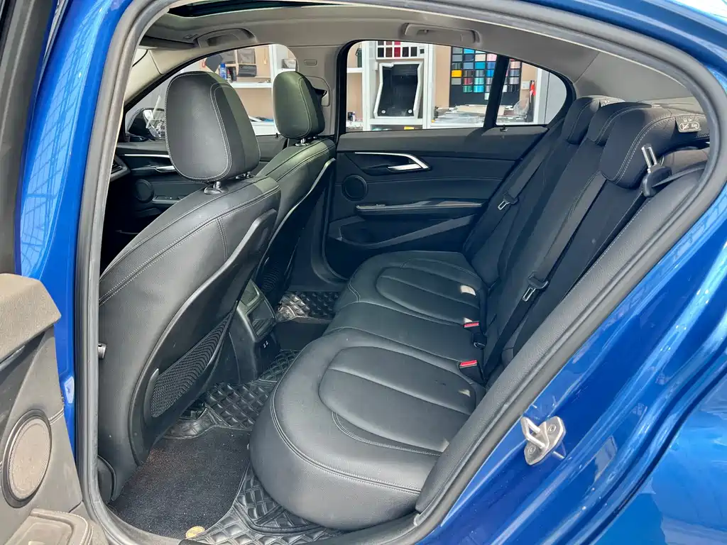 BMW BMW 1 Series 2020 120i M Sport Package 2020 - thumbnail 26