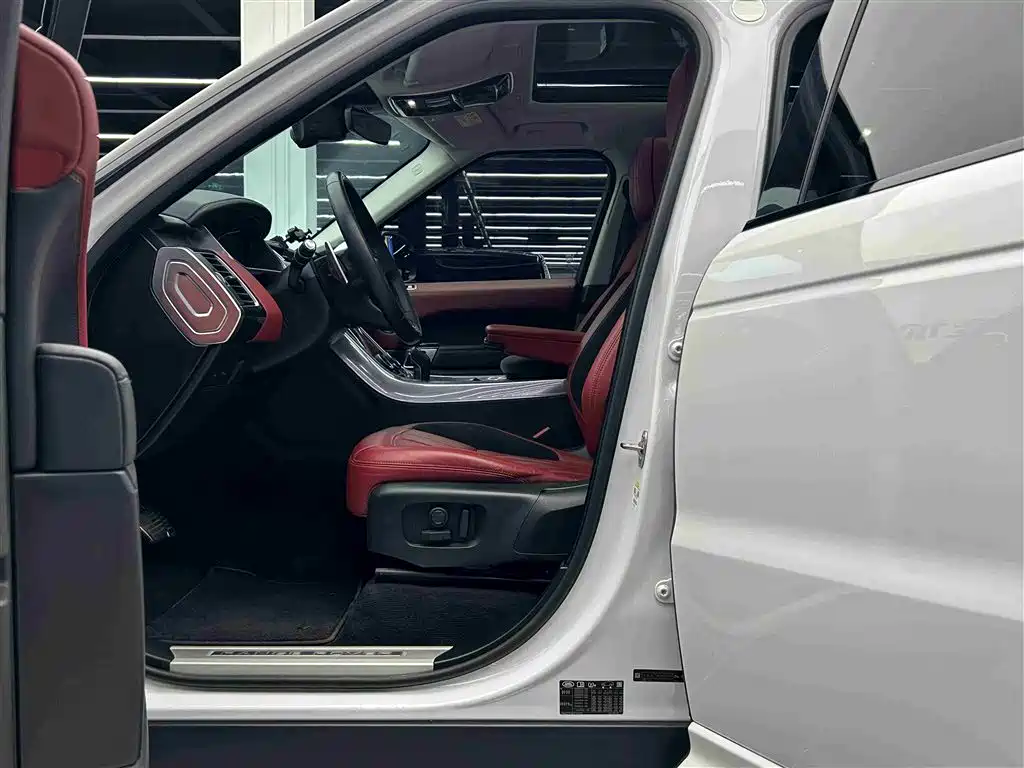 Land Rover Range Rover Sport 2022 3.0 L6 Dynamic Black Edition 2023 - thumbnail 5