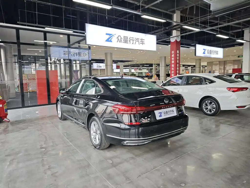 Volkswagen Volkswagen Passat PHEV 2025 430PHEV Hybrid Business Edition 2025 - thumbnail 6