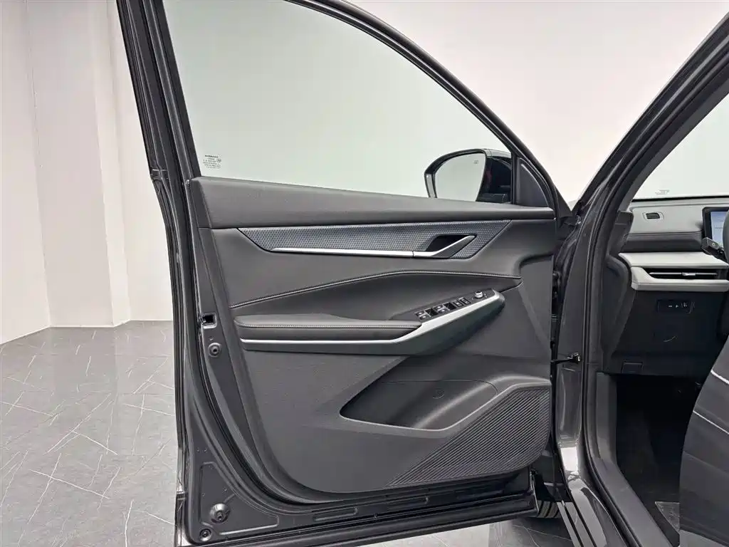 Changan Changan CS75PLUS 2026 Smart Champion Edition 1.5T New Blue Whale Intelligent Navigation Model 2026 - thumbnail 11