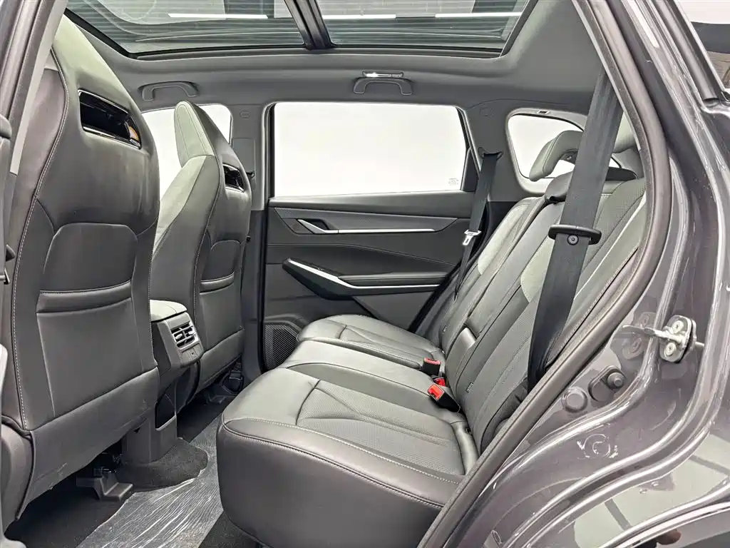 Changan Changan CS75PLUS 2026 Smart Champion Edition 1.5T New Blue Whale Intelligent Navigation Model 2026 - thumbnail 14