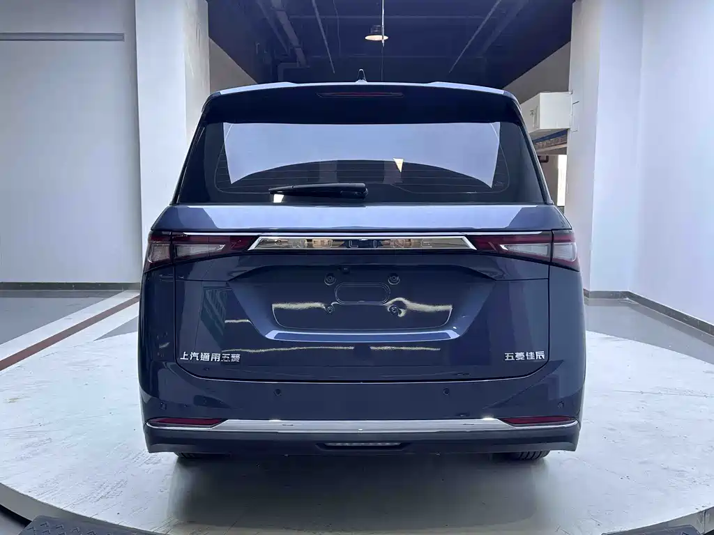 Wuling Motors Wuling Jiachen 2022 1.5T CVT Premium Flagship 2022 - thumbnail 4