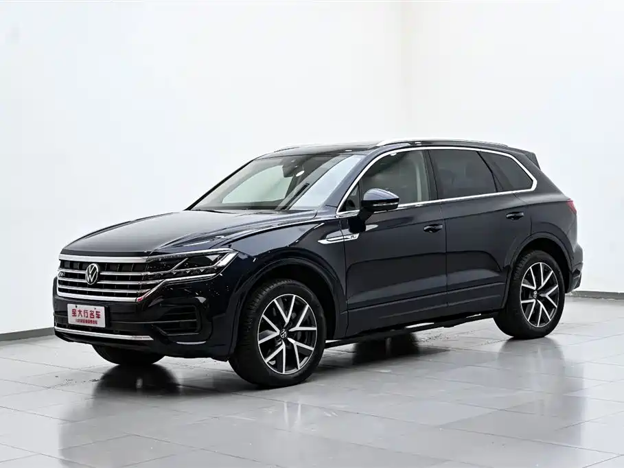 Volkswagen Volkswagen Touareg 2021 3.0TSI Sharp Edition Classic Sports Package 2021 - thumbnail 2