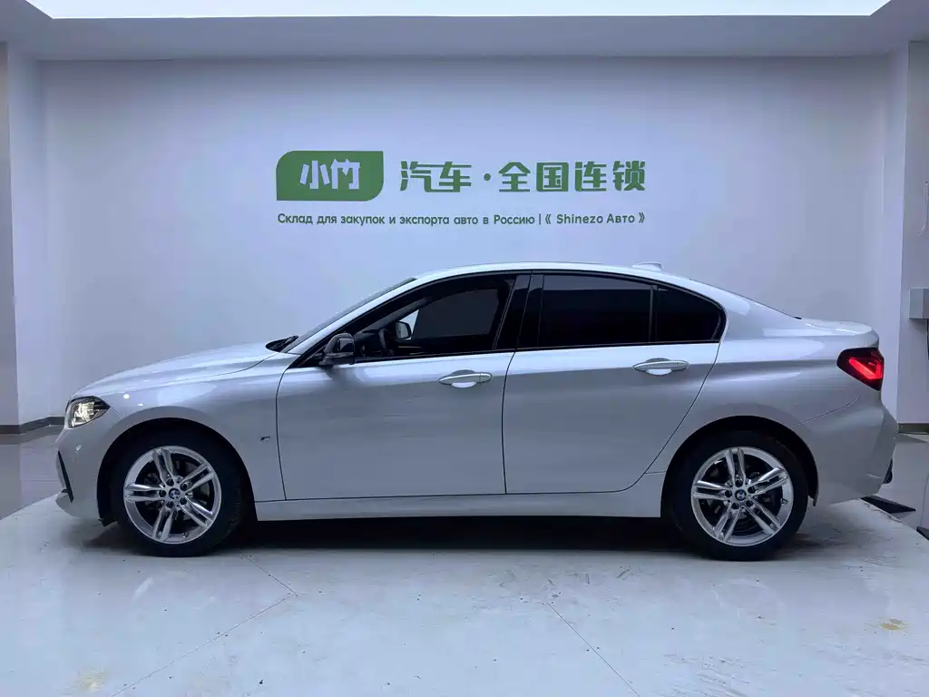 BMW BMW 1 Series 2023 120i M Sport Night Edition 2023 - thumbnail 10