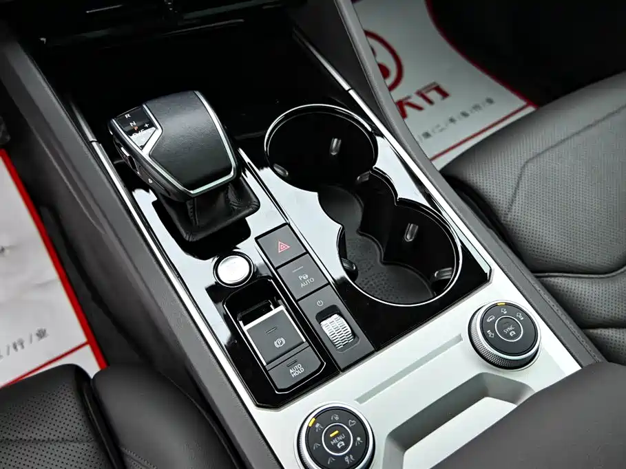 Volkswagen Volkswagen Touareg 2021 3.0TSI Sharp Edition Classic Sports Package 2021 - thumbnail 16