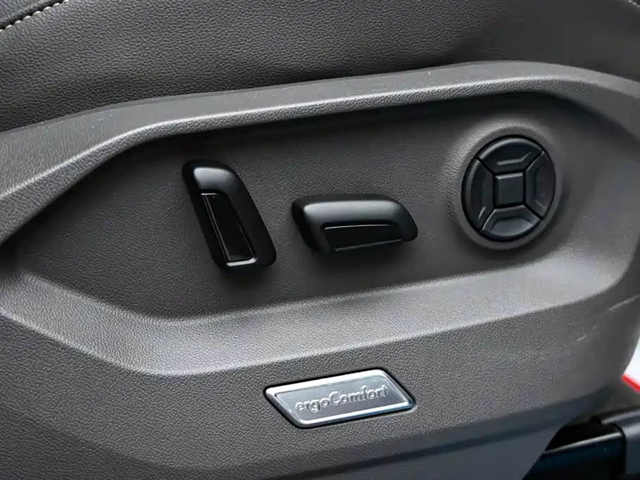 Volkswagen Volkswagen Touareg 2021 3.0TSI Sharp Edition Classic Sports Package 2021 - thumbnail 26