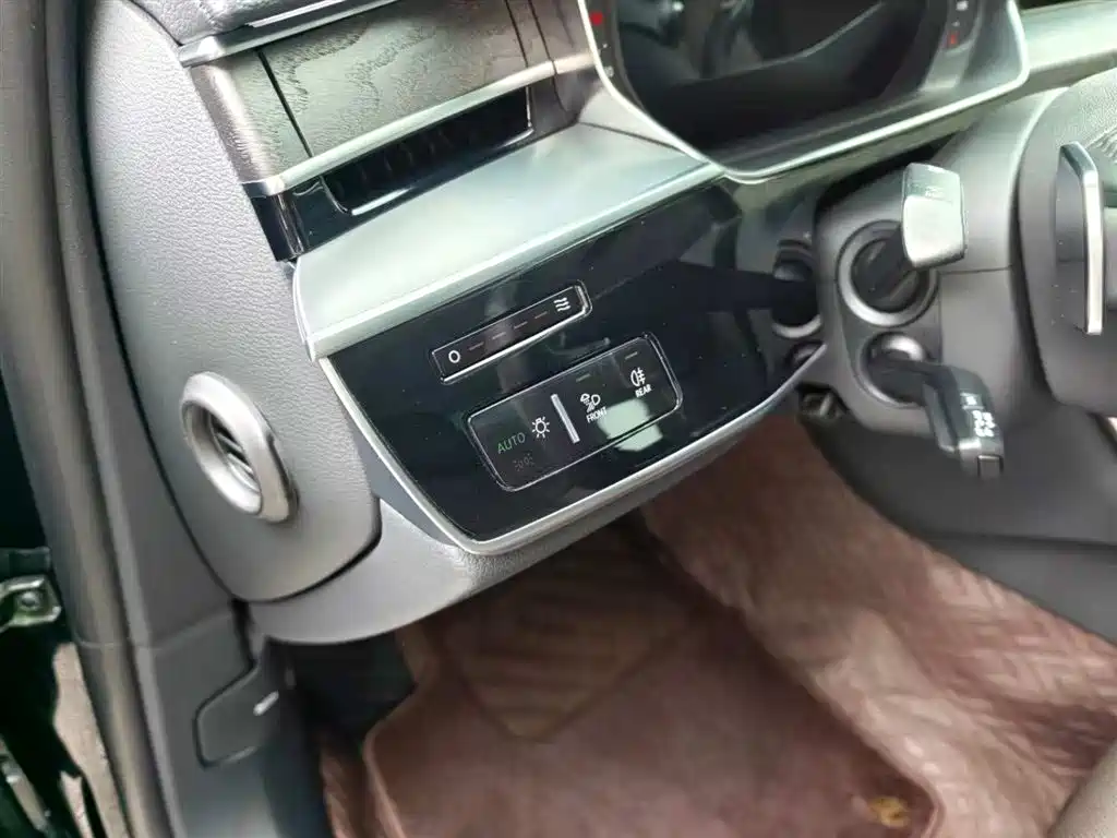 Audi Audi A8L 50 TFSI quattro Comfort 2021 - thumbnail 18