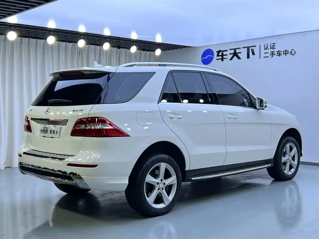 Mercedes-Benz 2014 Mercedes-Benz ML 400 4MATIC Dynamic 2015 - thumbnail 4
