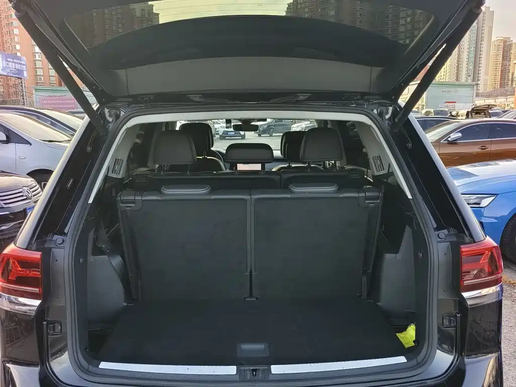 Volkswagen Volkswagen Teramont 2022 530 V6 AWD Prestige Flagship Edition 2021 - thumbnail 10