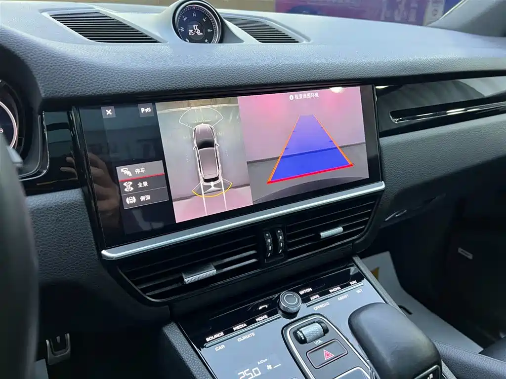Porsche Porsche Cayenne 2019 3.0T 2020 - thumbnail 14