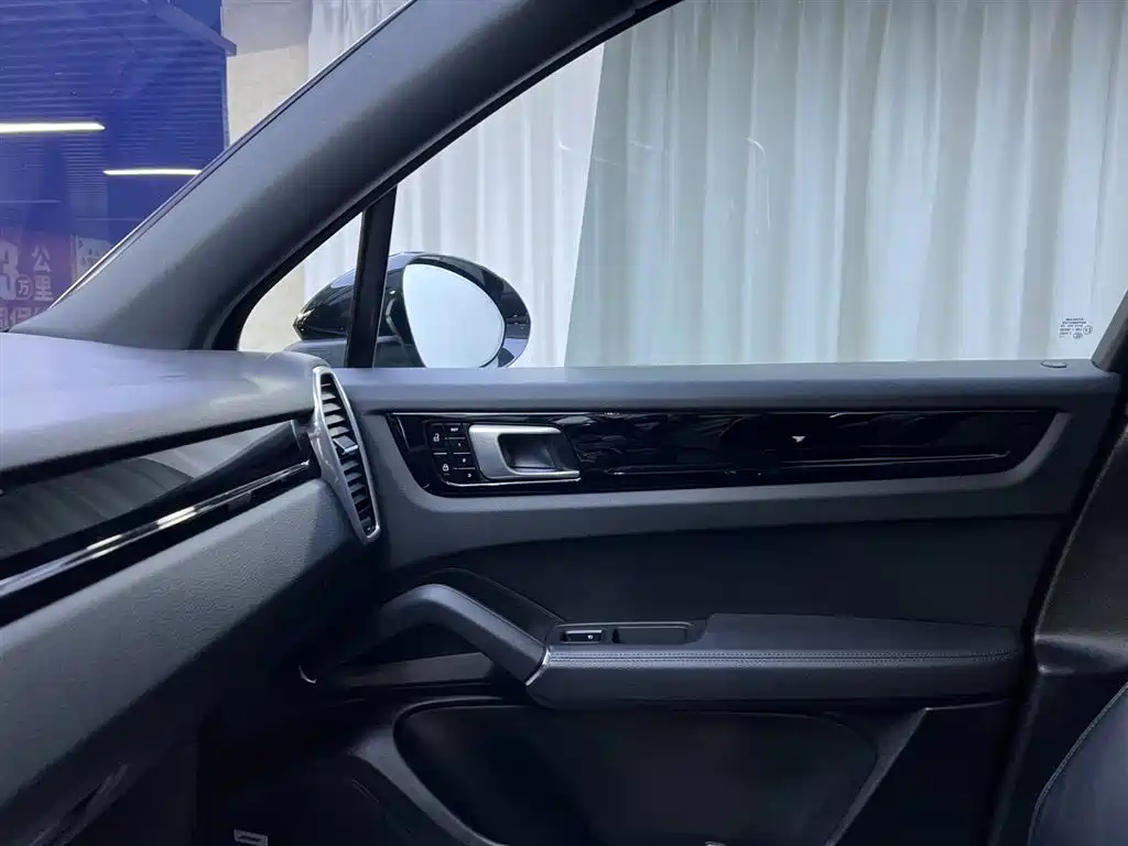 Porsche Porsche Cayenne 2019 3.0T 2020 - thumbnail 16