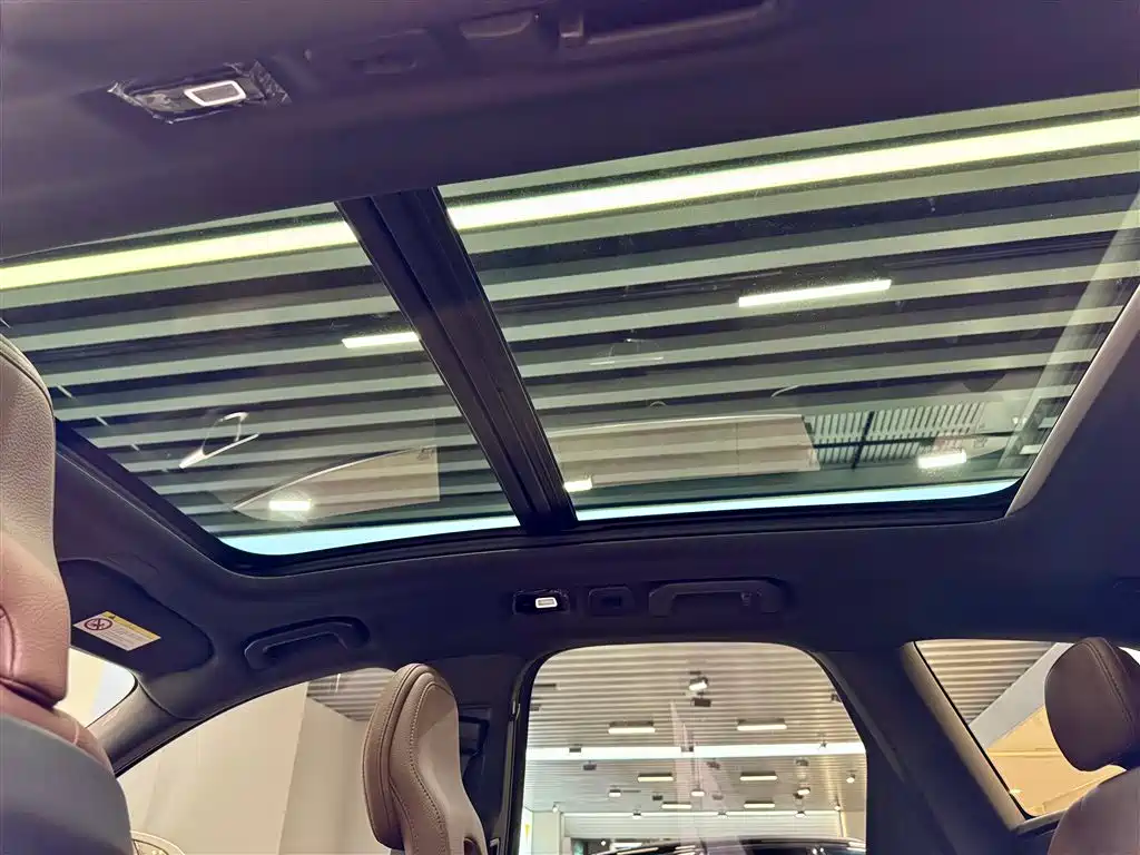 Volvo Volvo XC60 2025 B5 AWD Momentum 2025 - thumbnail 27