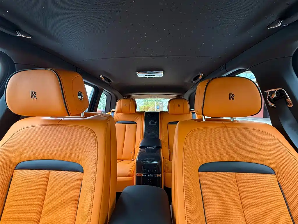 Rolls-Royce Cullinan 2024 Black Badge 2026 - thumbnail 5