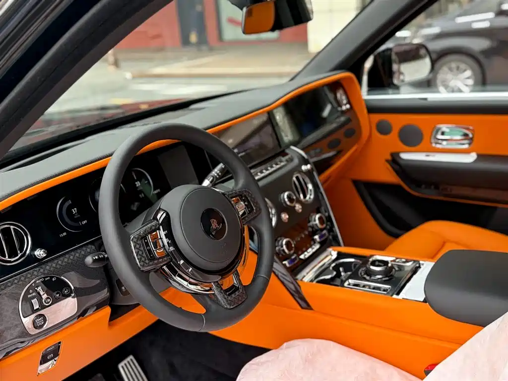 Rolls-Royce Cullinan 2024 Black Badge 2026 - thumbnail 11