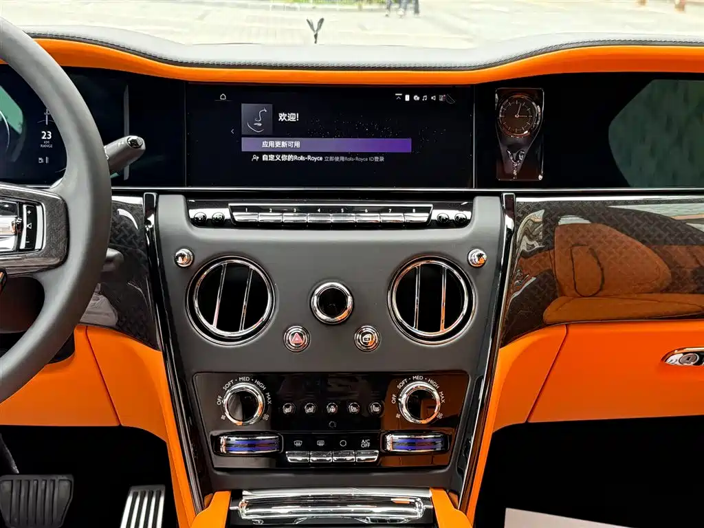 Rolls-Royce Cullinan 2024 Black Badge 2026 - thumbnail 16