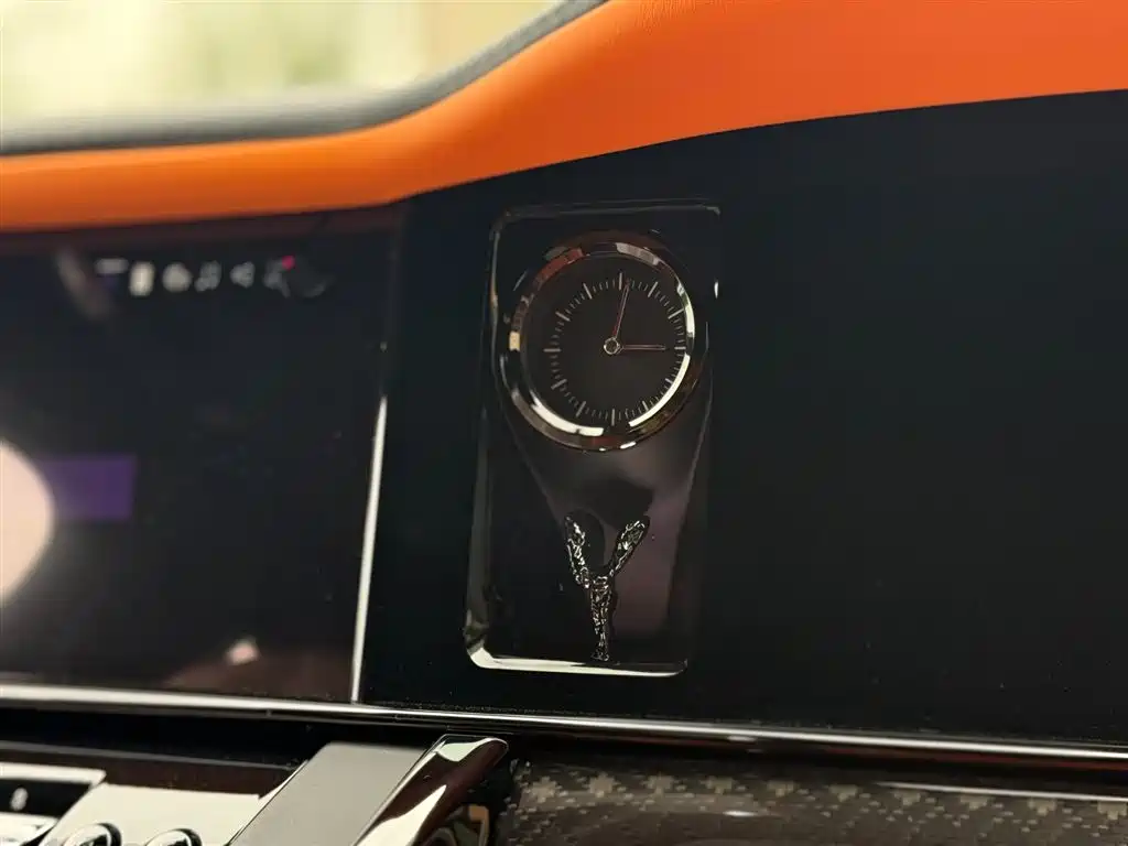 Rolls-Royce Cullinan 2024 Black Badge 2026 - thumbnail 18