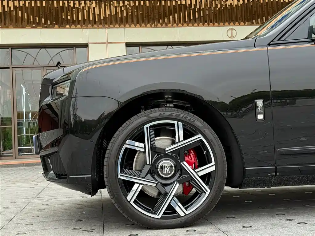 Rolls-Royce Cullinan 2024 Black Badge 2026 - thumbnail 28