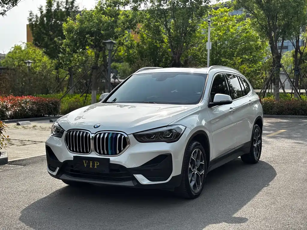 BMW BMW X1 2022 sDrive25Li Leading Edition 2022