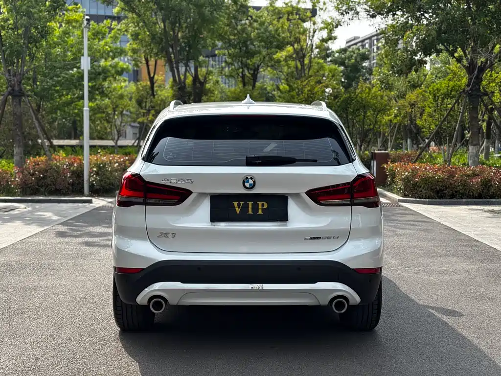 BMW BMW X1 2022 sDrive25Li Leading Edition 2022 - thumbnail 8