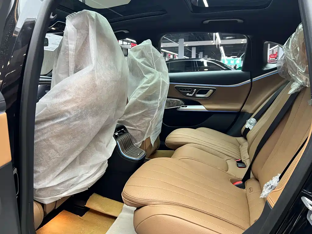 Mercedes-Benz Mercedes-Benz E-Class 2026 E 300 L Luxury Edition 2026 - thumbnail 10