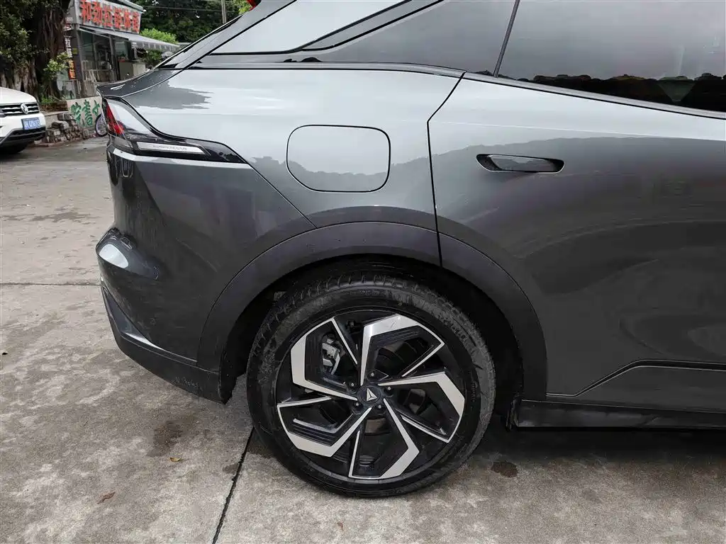 Deepal Auto Deepal S07 2025 285Max Huawei Qiankun ADS SE EREV 2025 - thumbnail 29