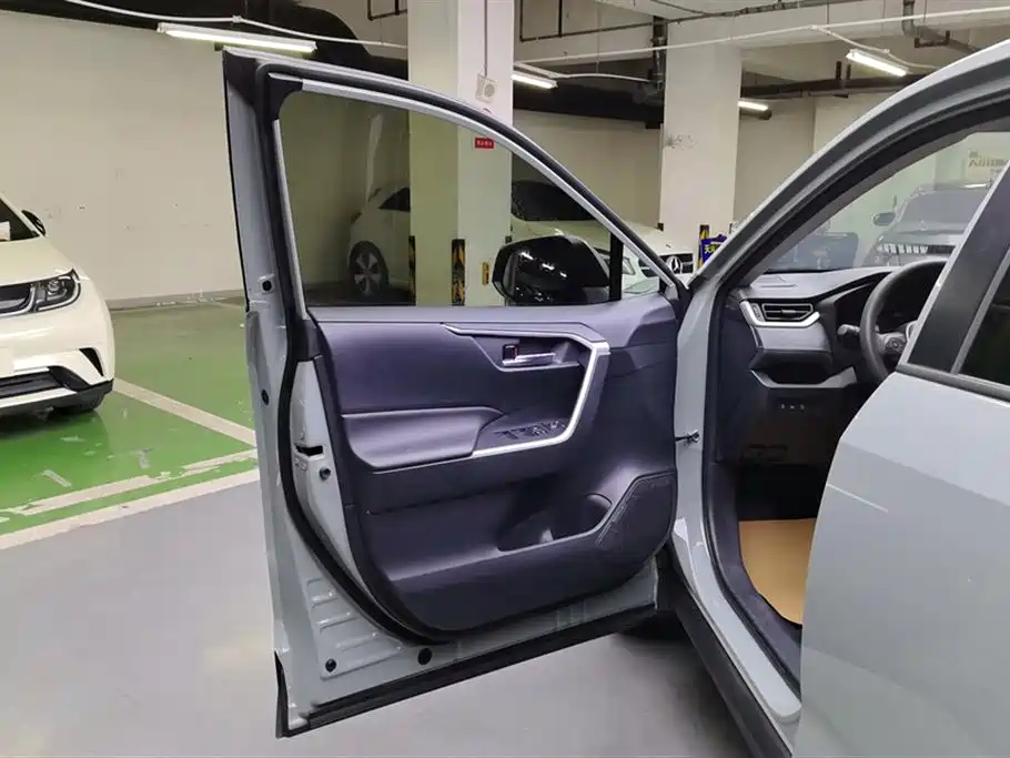 Toyota Toyota RAV4 2020 - thumbnail 7