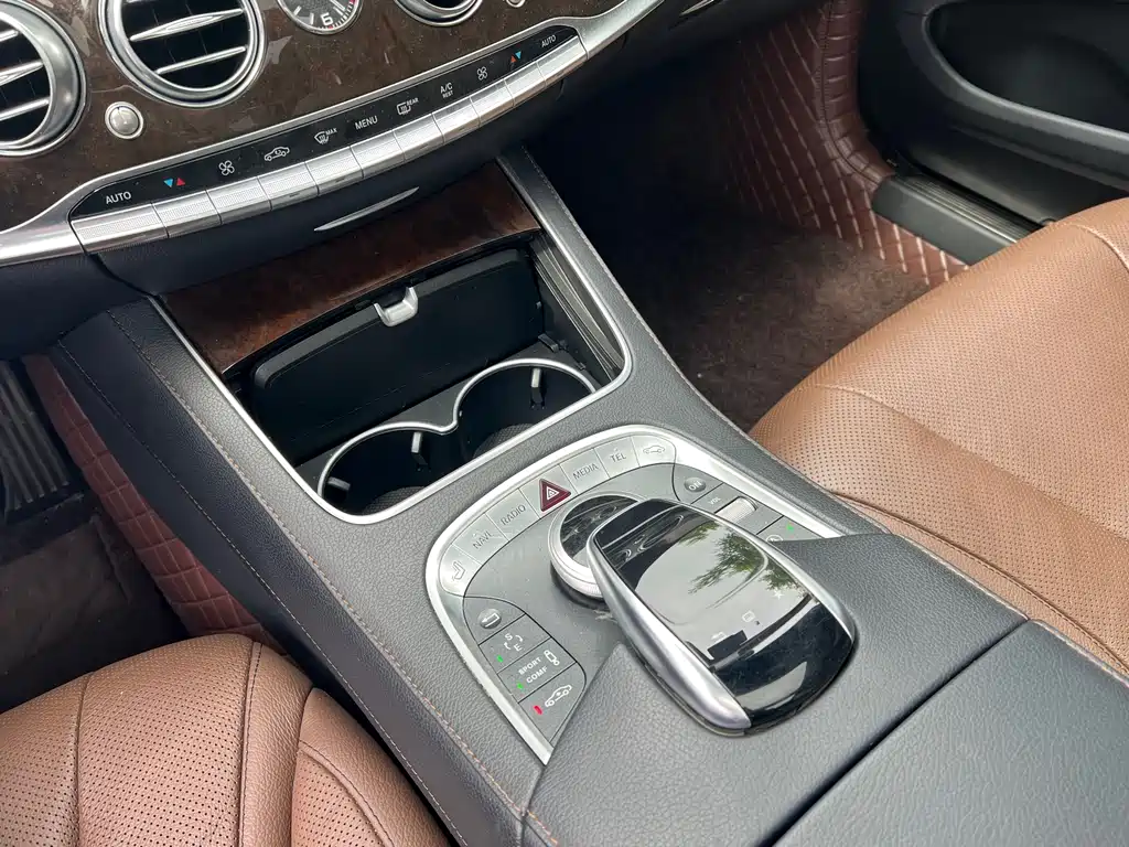 Mercedes-Benz Mercedes-Maybach S 400 4MATIC 2015 - thumbnail 7