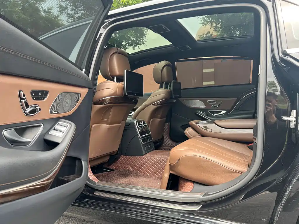 Mercedes-Benz Mercedes-Maybach S 400 4MATIC 2015 - thumbnail 11