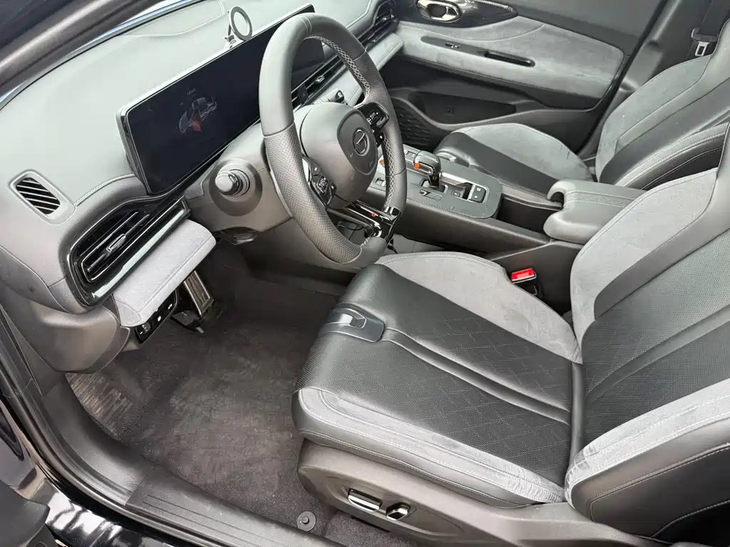 GAC Trumpchi Trumpchi Empow 2023 400T Automatic R PRO 2023 - thumbnail 5