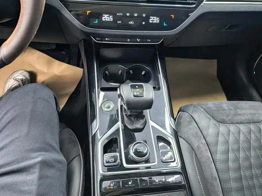 Hongqi Hongqi HS5 2022 Facelift 2.0T ZhiLian QiXiang Edition 2022 - thumbnail 16
