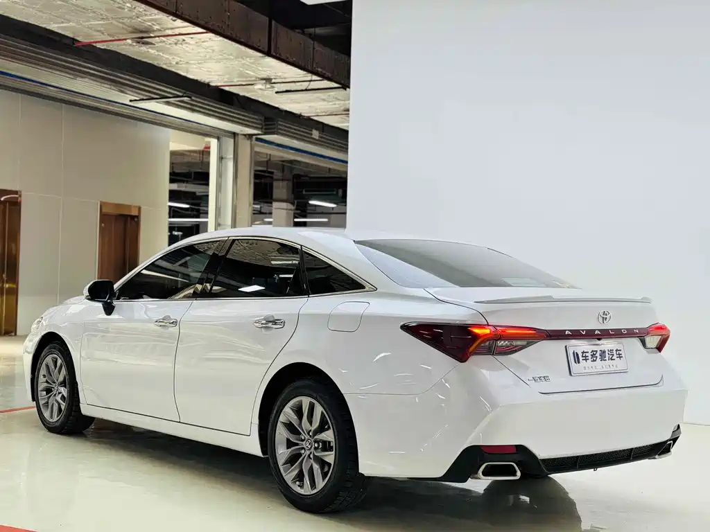 Toyota Toyota Avalon 2022 2.5L Base 2022 - thumbnail 9