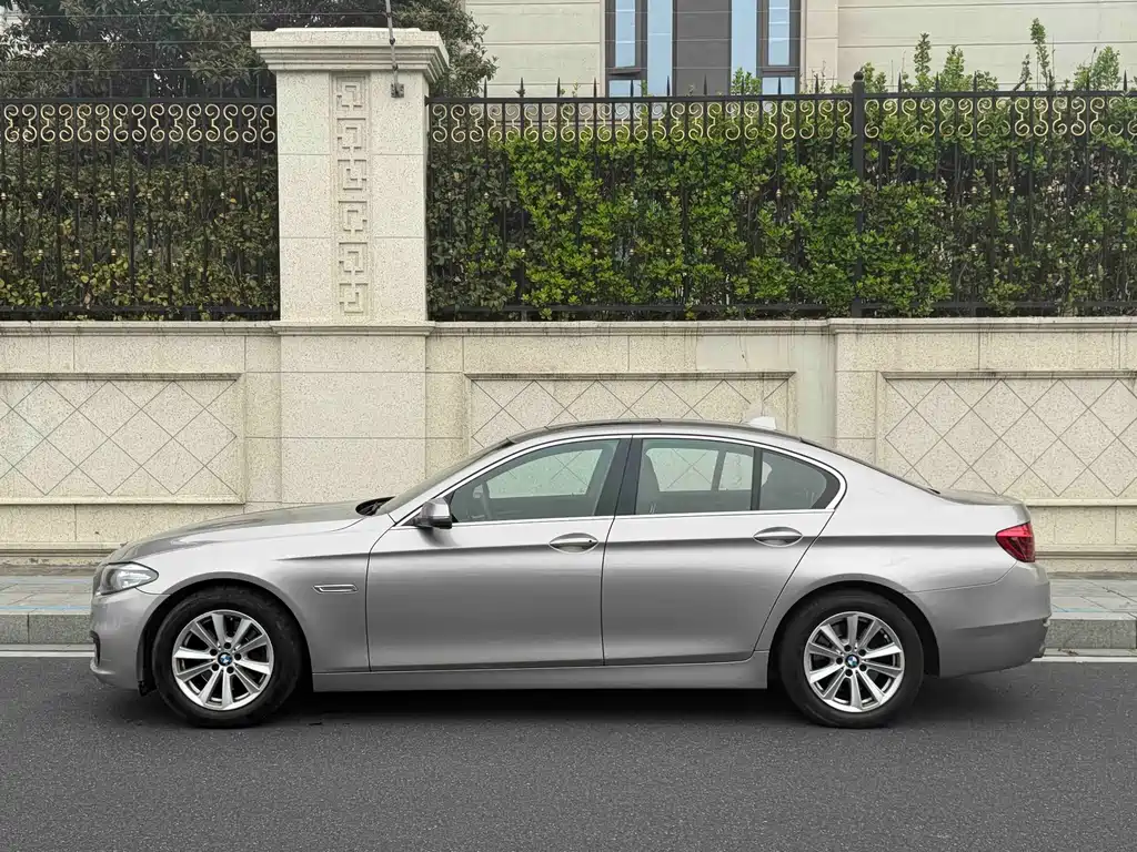 BMW BMW 5 Series Import 2014 520i Elegance 2014 - thumbnail 3